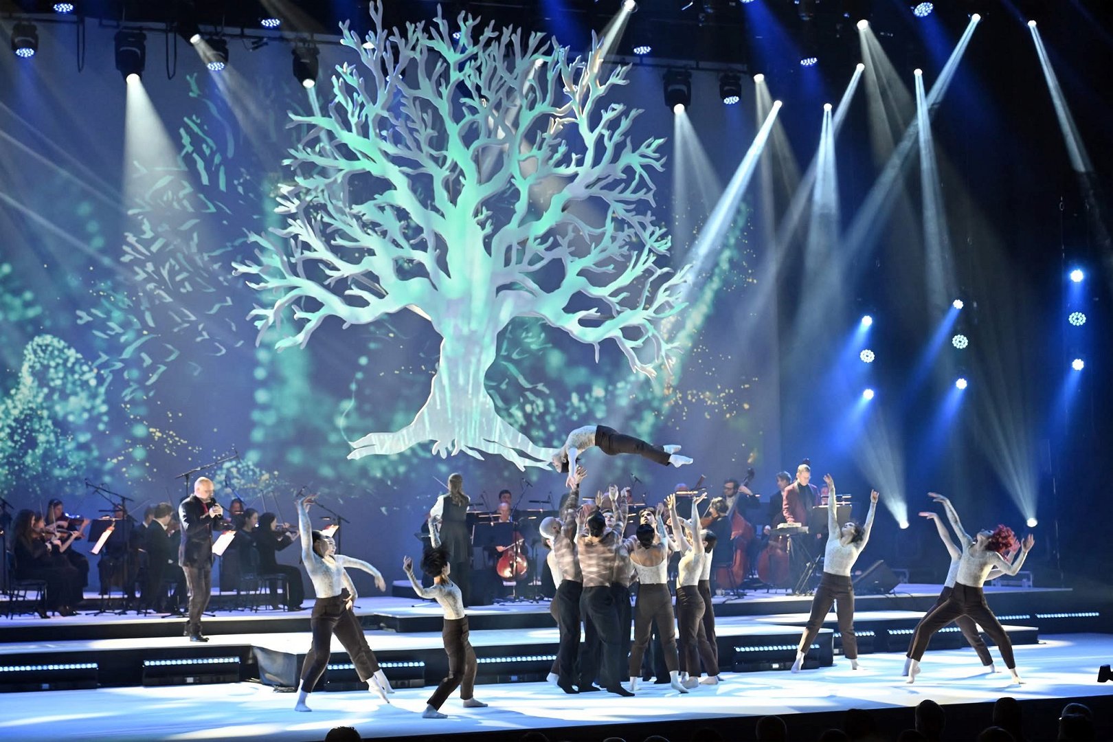 Homage to nature - performing on the national celebration marking Independence and Unity Day